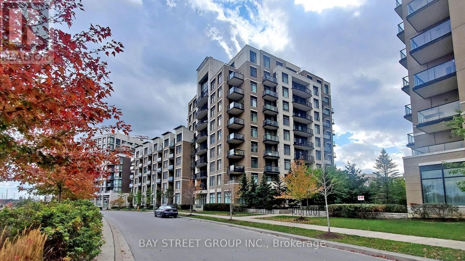 904 - 111 Upper Duke Crescent, Markham, ON - Outdoor With Facade