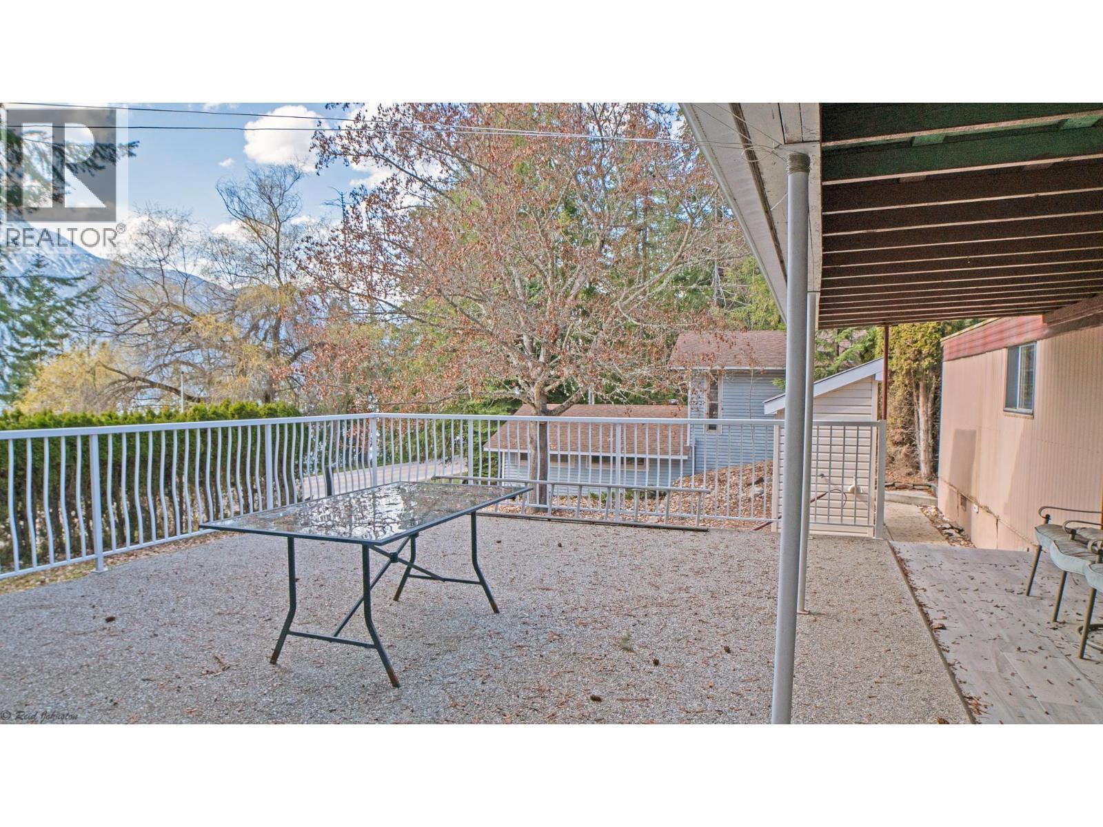 12830 3A Highway, Boswell, BC