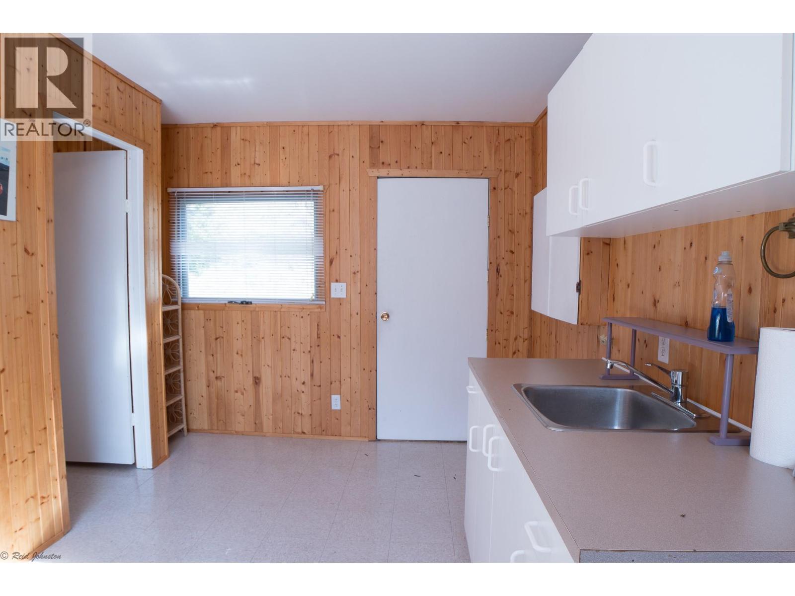 12830 3A Highway, Boswell, BC