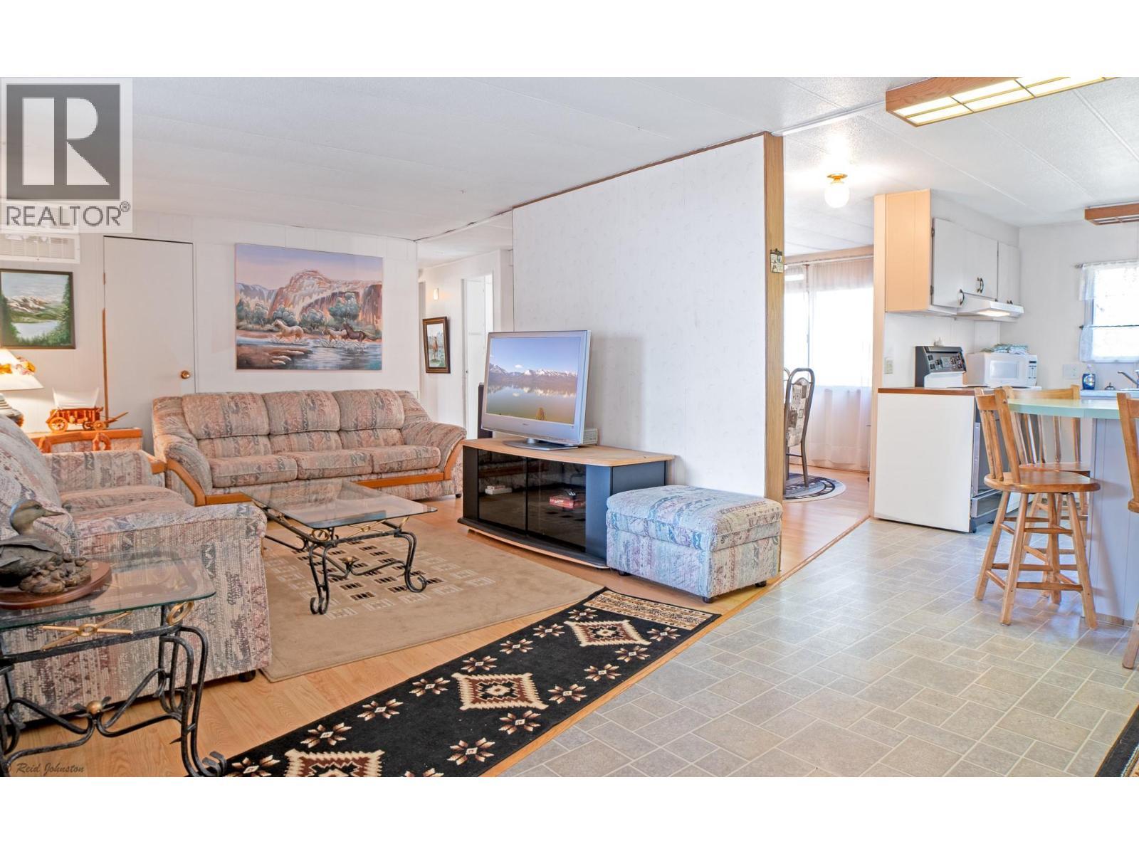 12830 3A Highway, Boswell, BC