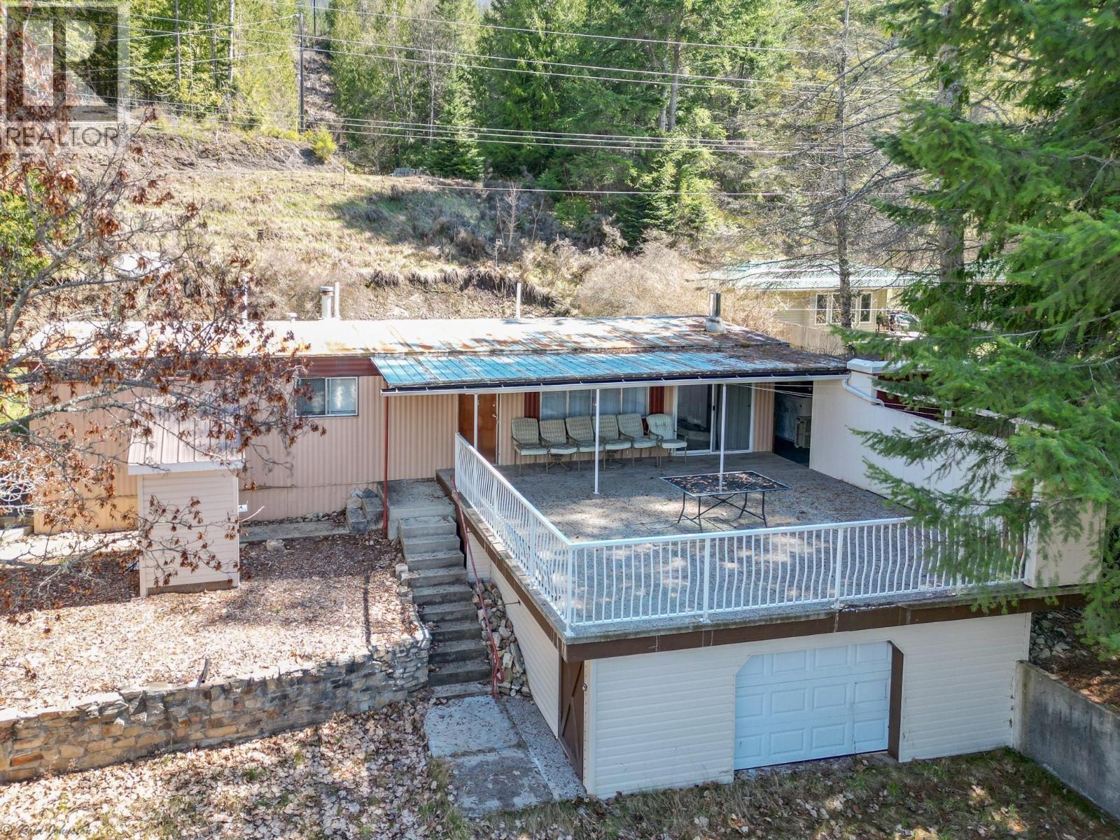 12830 3A Highway, Boswell, BC