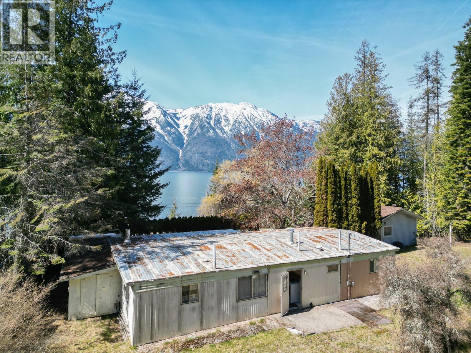 12830 3A Highway, Boswell, BC