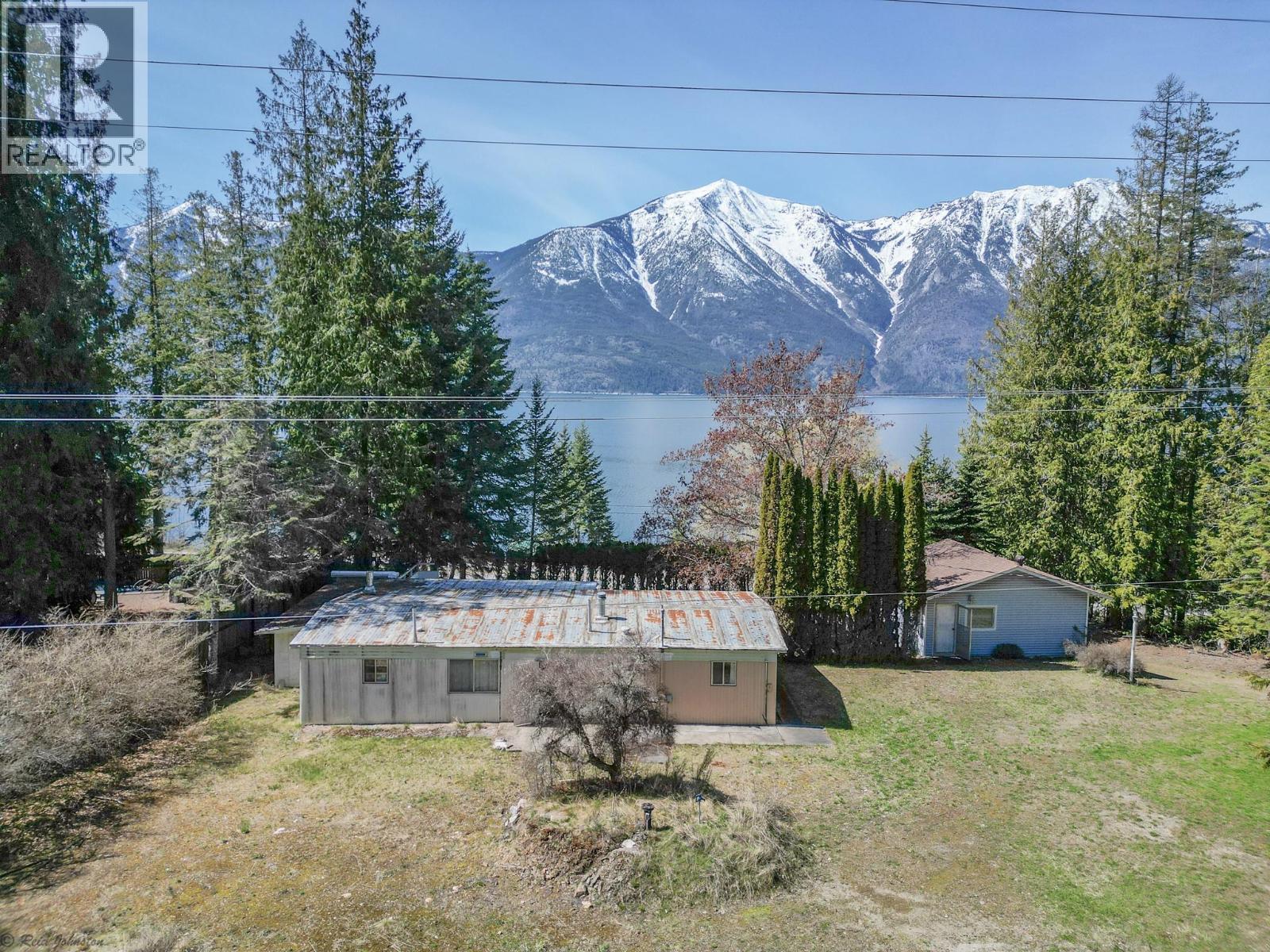 12830 3A Highway, Boswell, BC