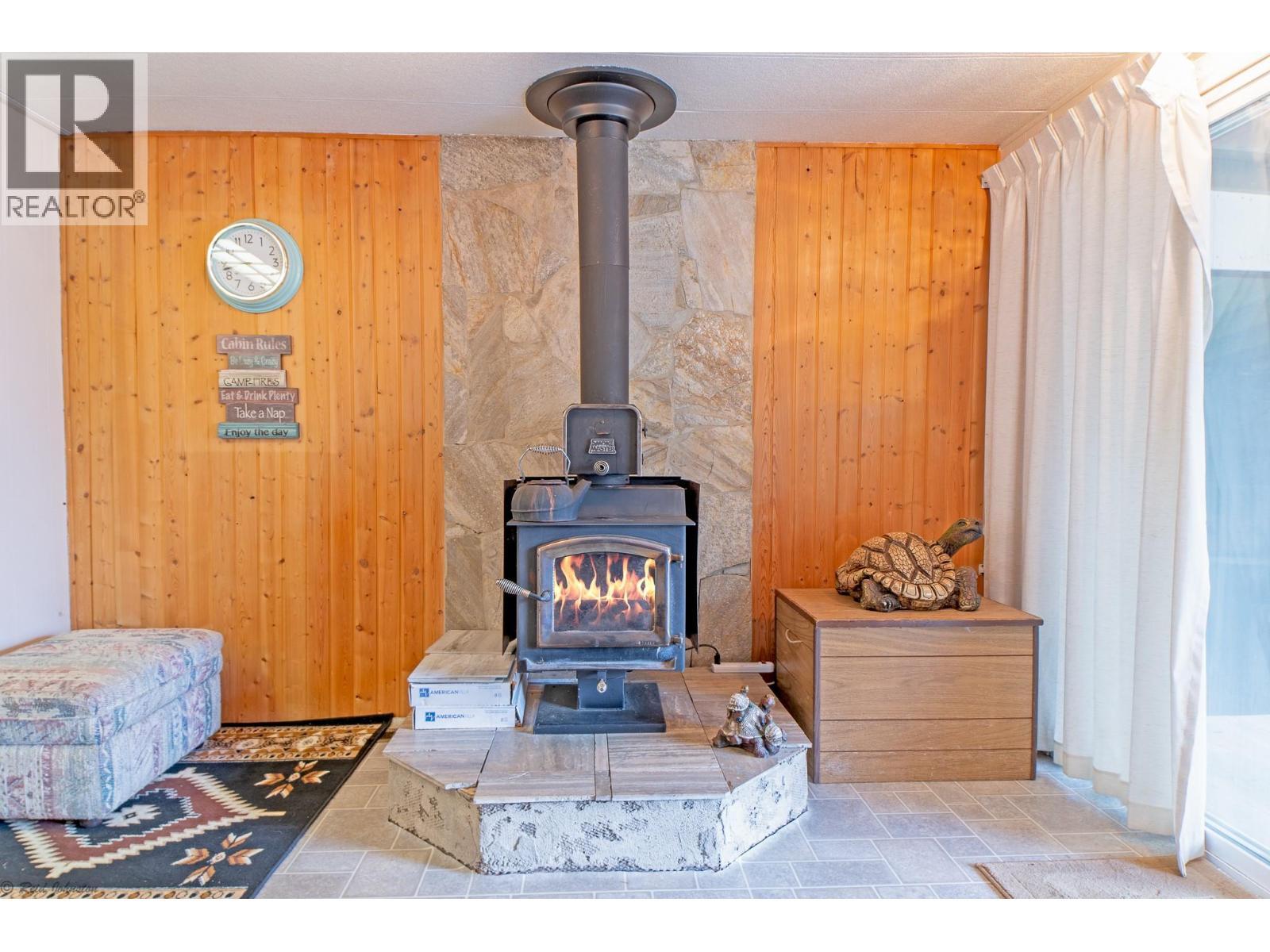 12830 3A Highway, Boswell, BC