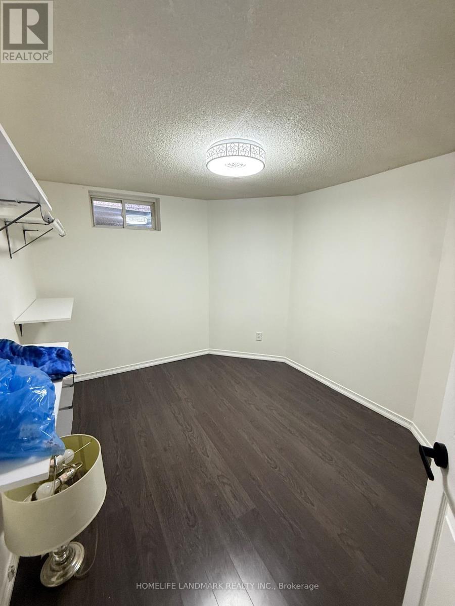 5932 Hemingway Road, Mississauga, ON