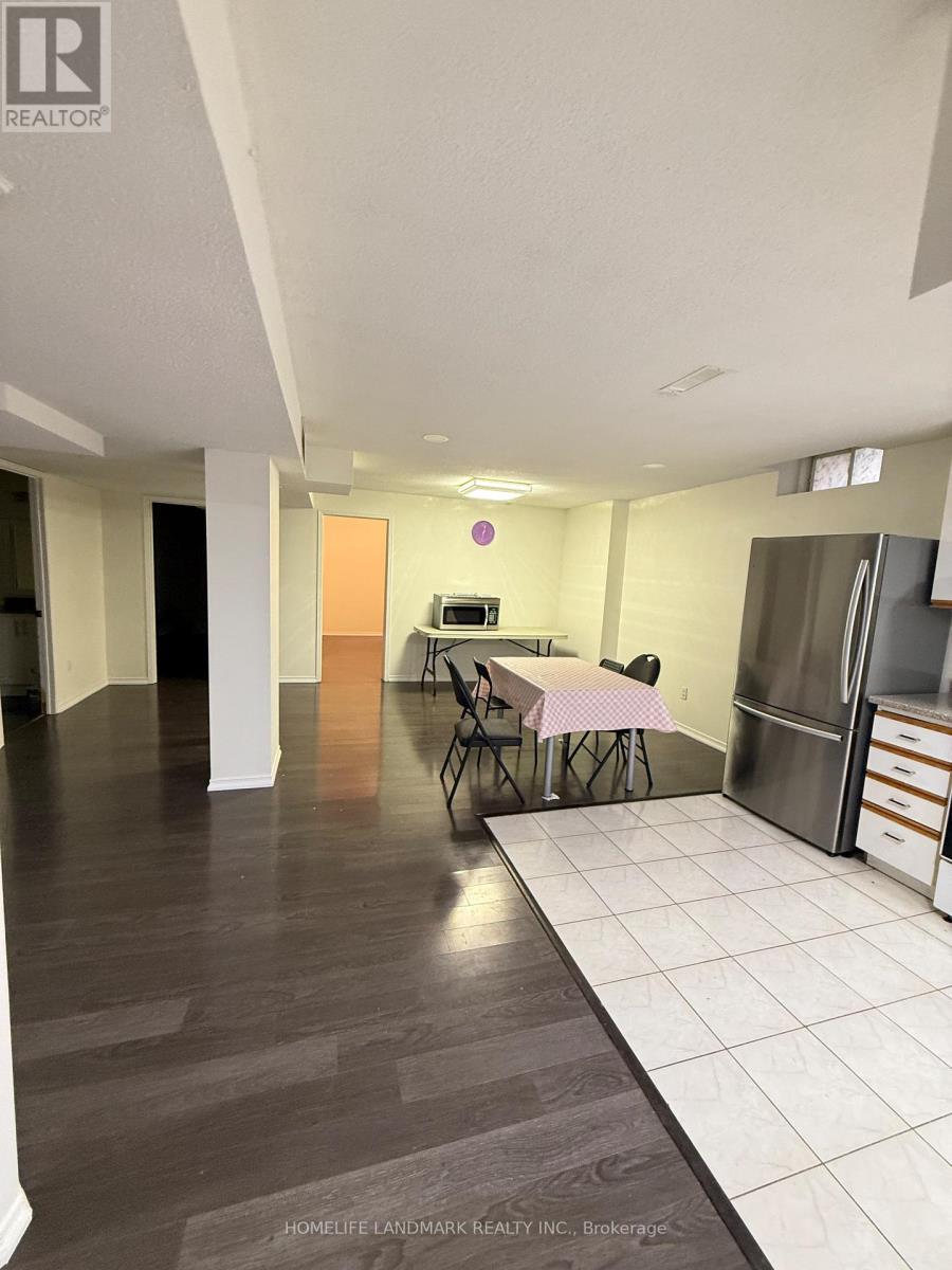 5932 Hemingway Road, Mississauga, ON