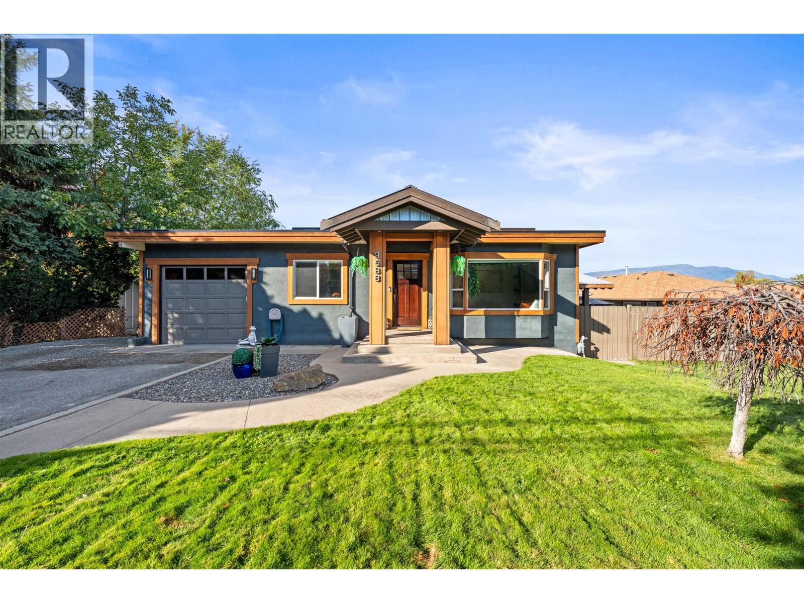 3588 Spiers Road, Kelowna, BC - Outdoor
