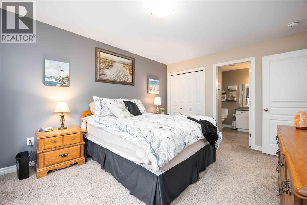 318 Citation Circle, St Clair, ON - Indoor Photo Showing Bedroom