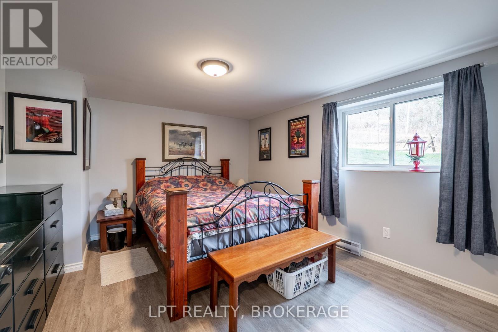 Lower Unit - 1857 Crow Lake Road, Frontenac (Frontenac Centre), ON - Indoor Photo Showing Bedroom