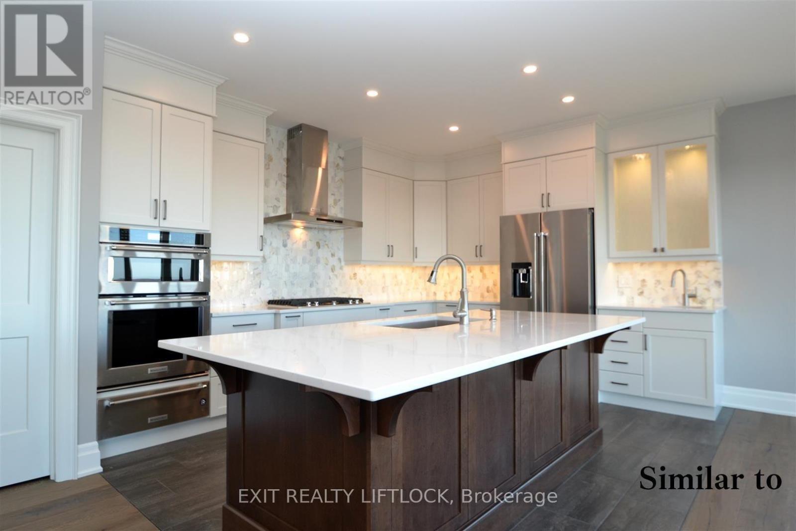 1918 Davenport Road, Cavan Monaghan (Cavan Twp), ON - Indoor Photo Showing Kitchen With Upgraded Kitchen