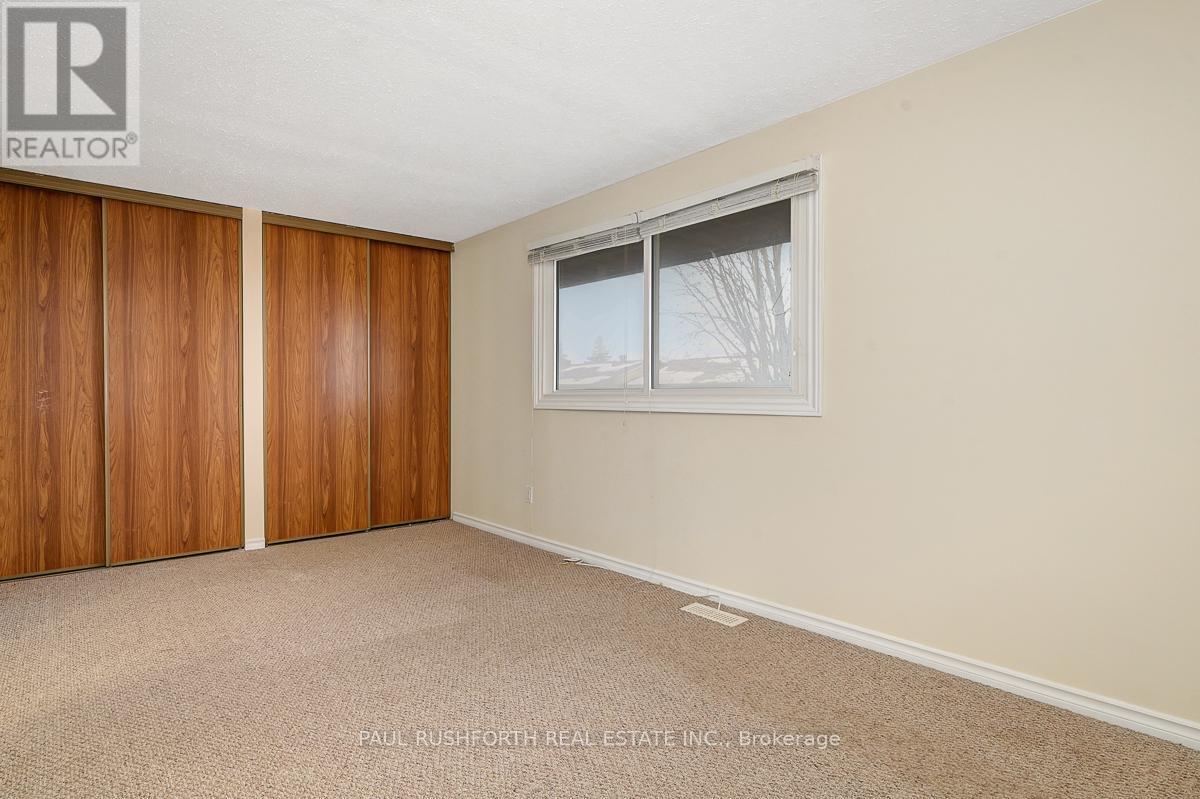 Primary Bedroom - 22 - 2570 Southvale Crescent, Ottawa, ON - Indoor Photo Showing Other Room