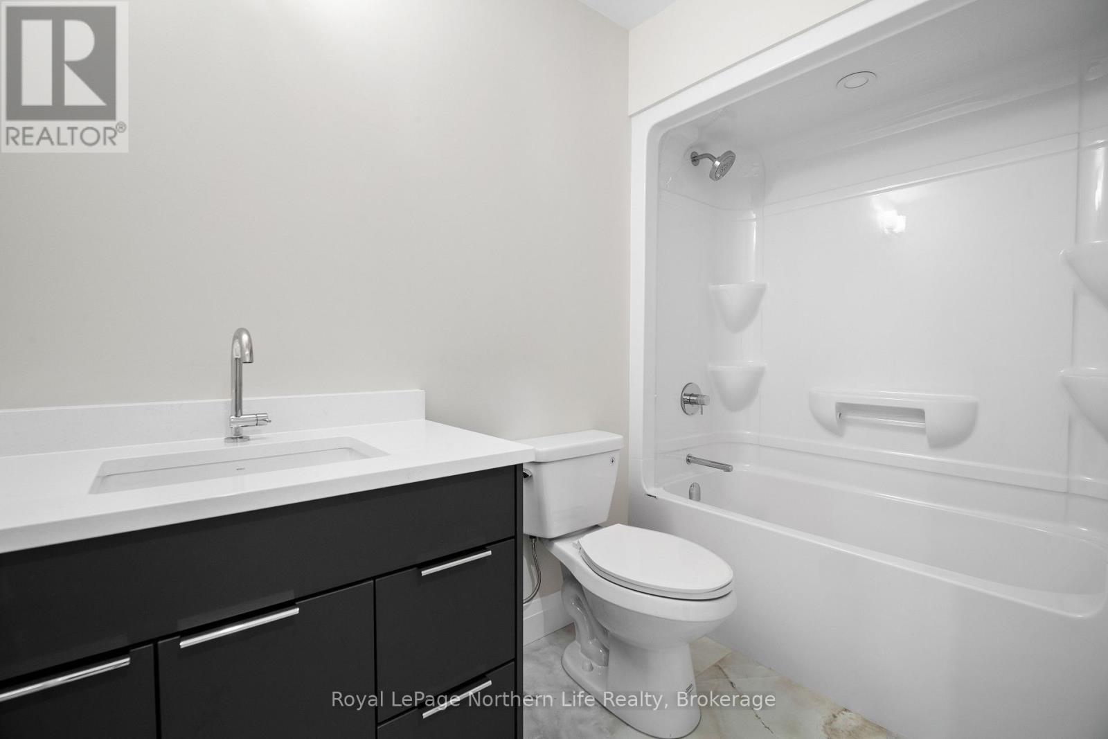 134 Andrew Avenue, North Bay (Airport), ON - Indoor Photo Showing Bathroom