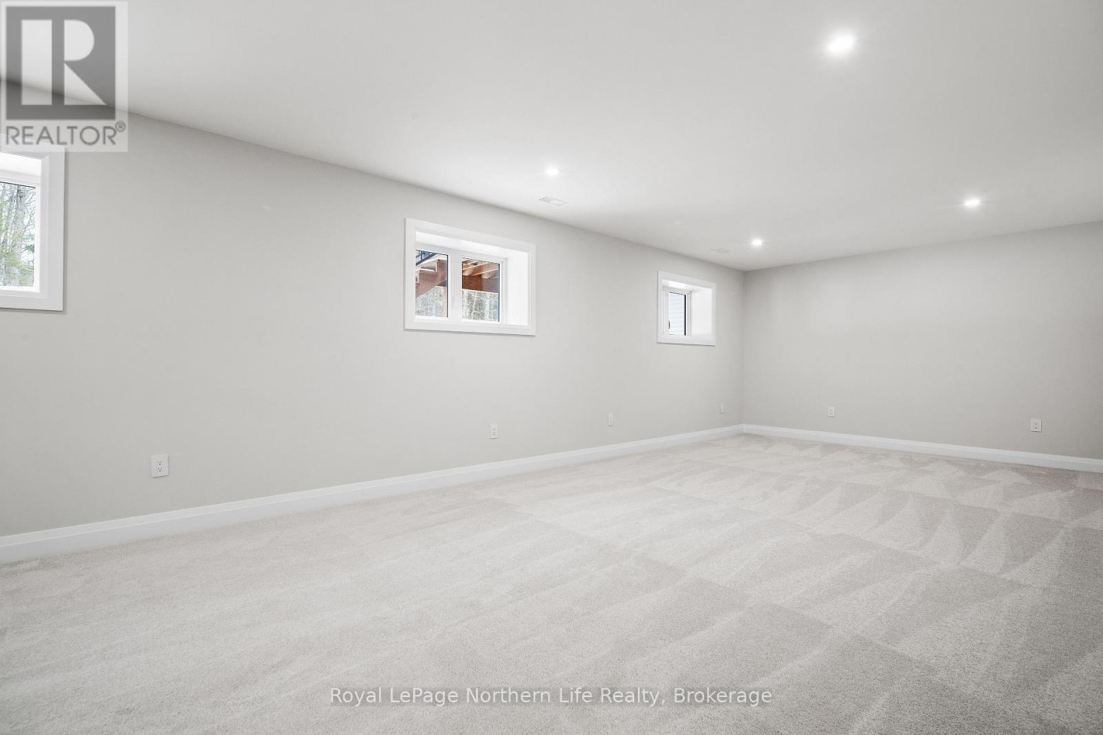 134 Andrew Avenue, North Bay (Airport), ON - Indoor