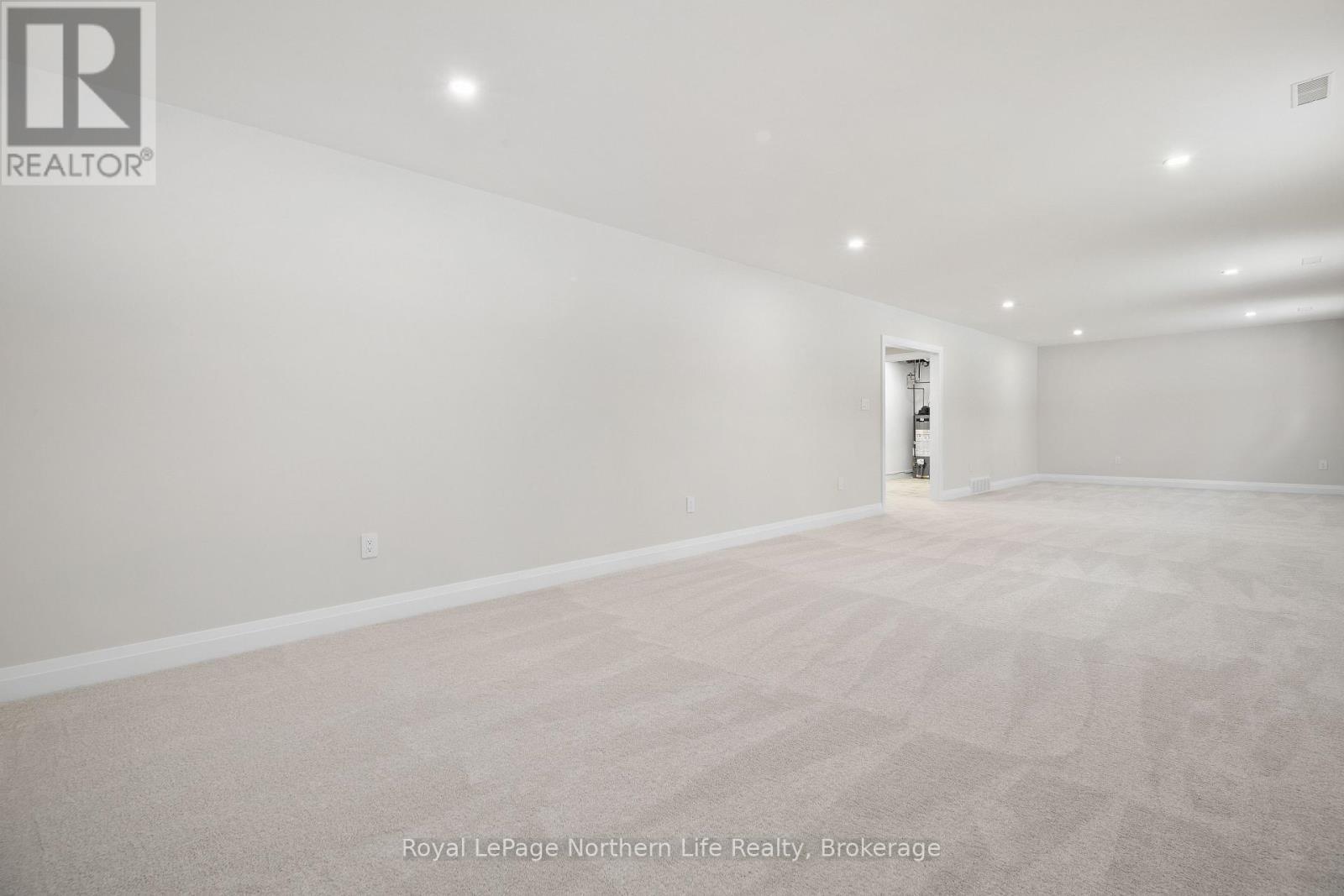 134 Andrew Avenue, North Bay (Airport), ON - Indoor Photo Showing Other Room