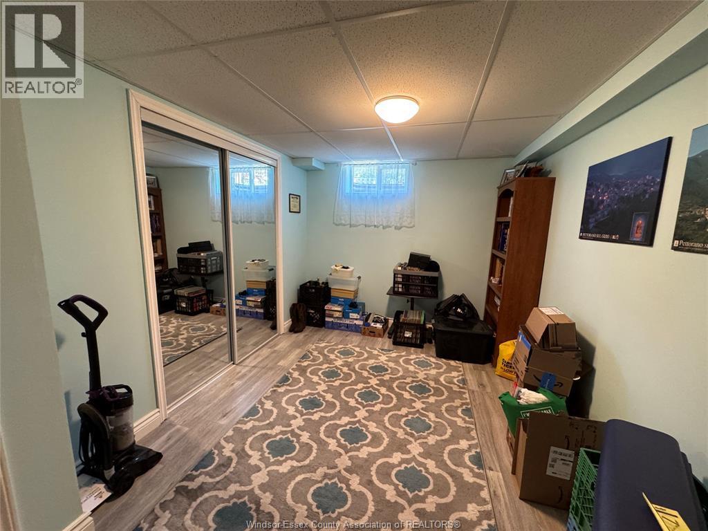 3 Ashley Crescent, Leamington, ON - Indoor