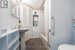 Full Bathroom On Main Level -