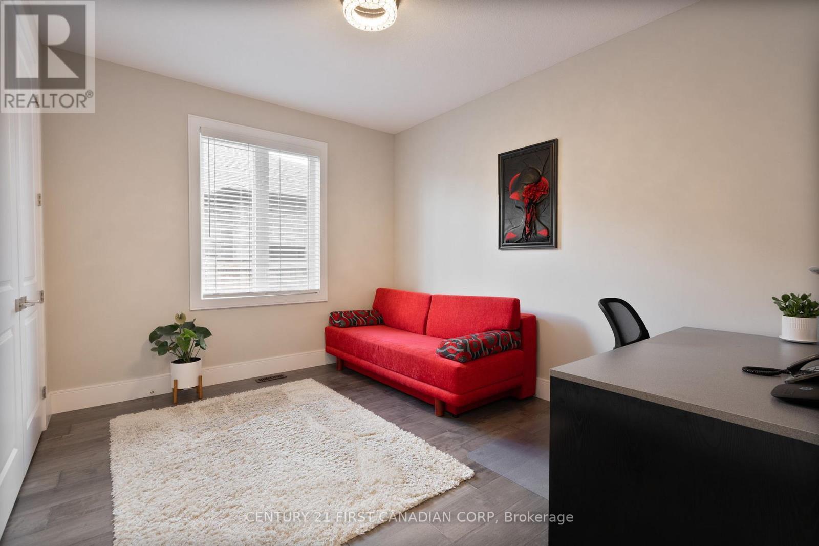 16 Foxborough Place, Thames Centre (Thorndale), ON - Indoor