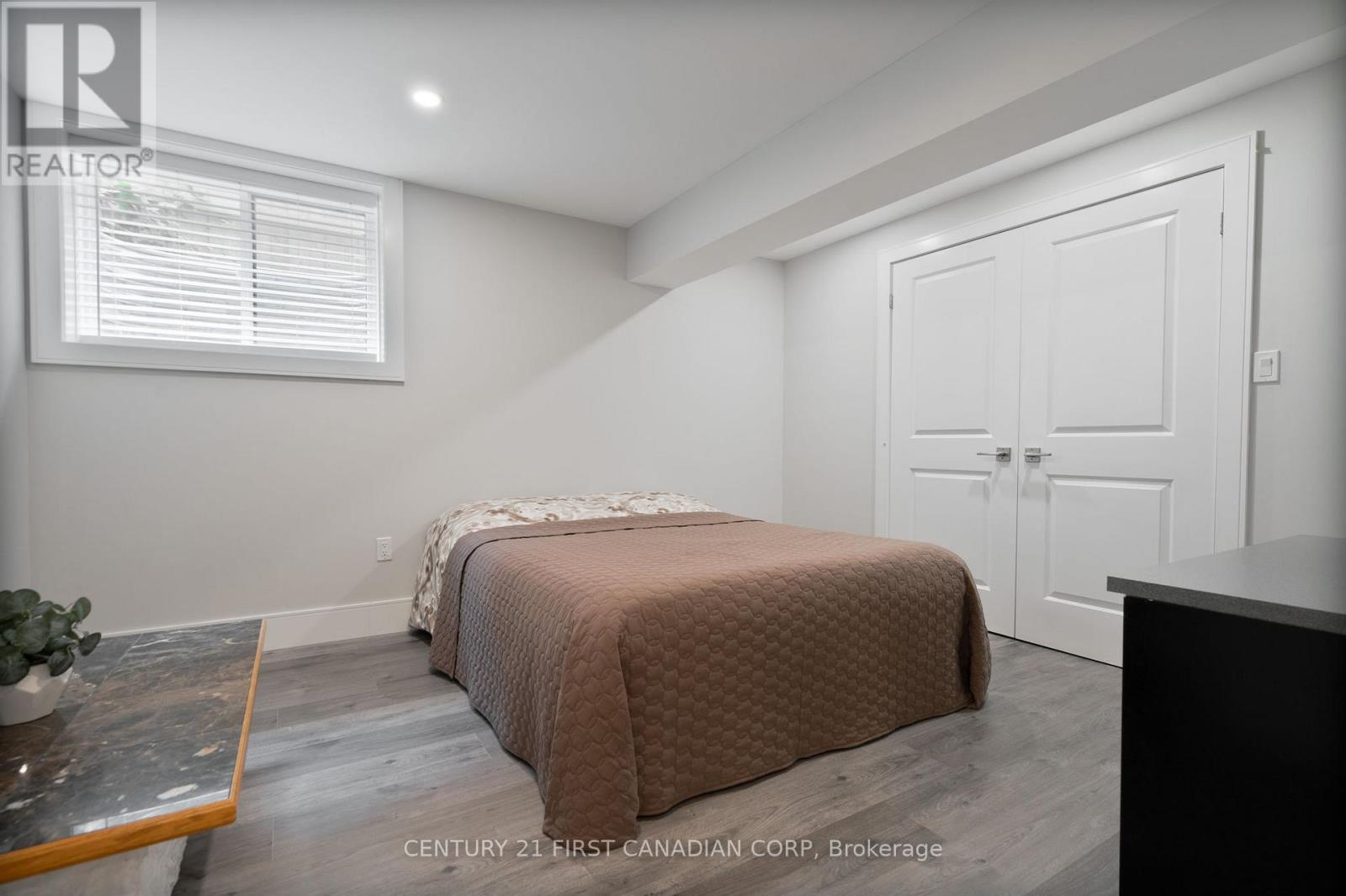 16 Foxborough Place, Thames Centre (Thorndale), ON - Indoor Photo Showing Bedroom