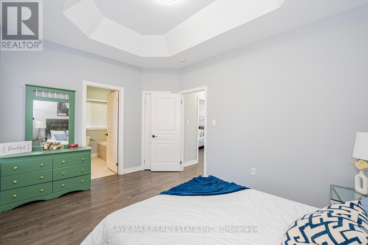 39 Divinity Circle, Brampton, ON - Indoor Photo Showing Bedroom