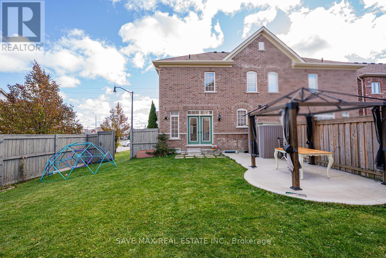 39 Divinity Circle, Brampton, ON - Outdoor