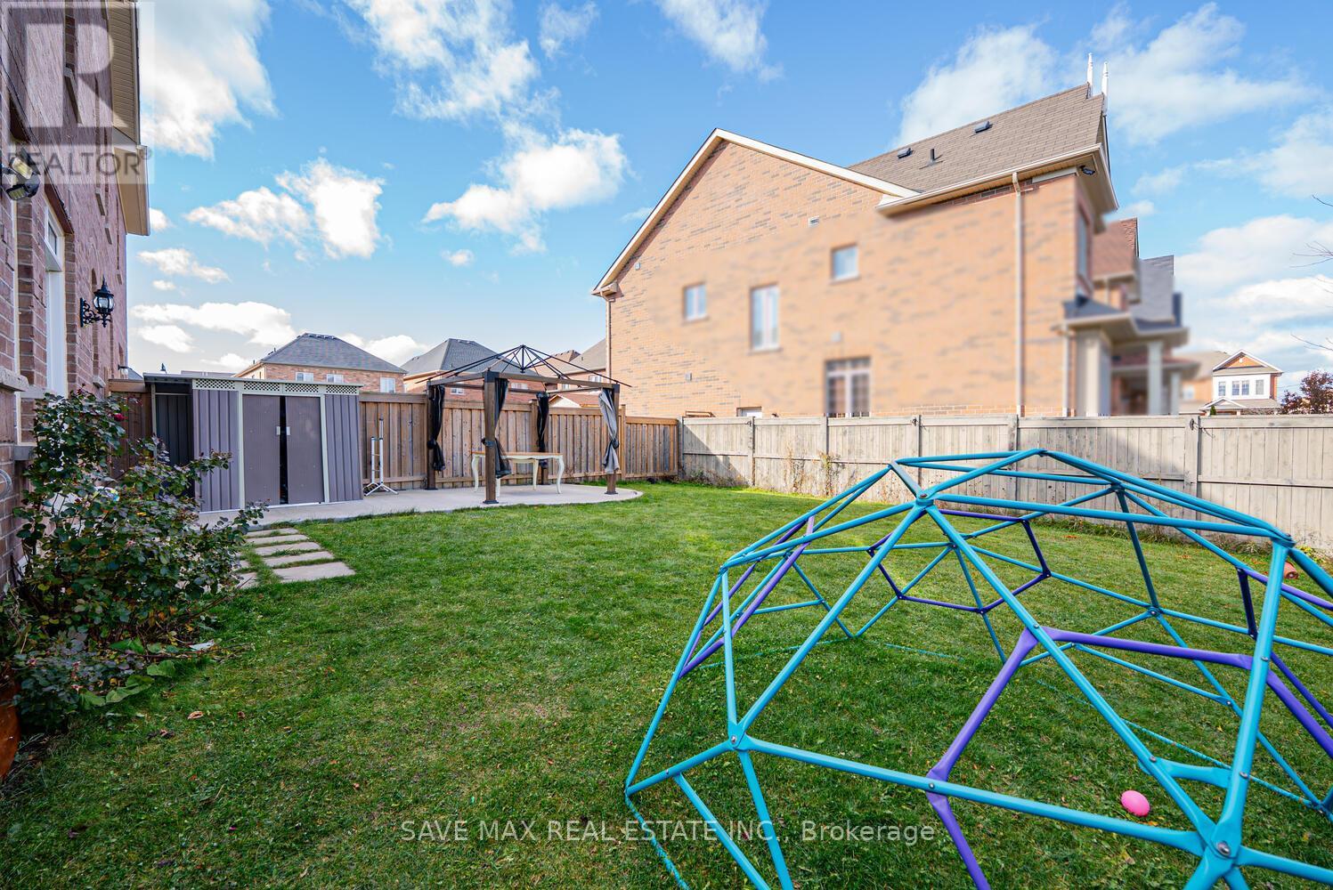 39 Divinity Circle, Brampton, ON - Outdoor