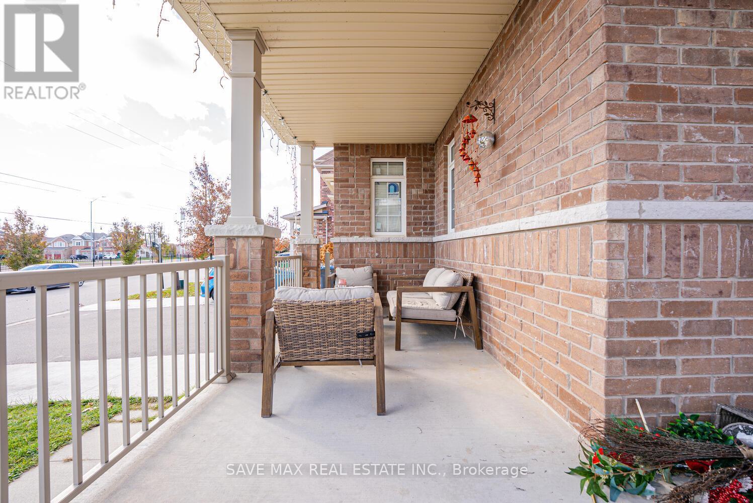 39 Divinity Circle, Brampton, ON - Outdoor With Exterior