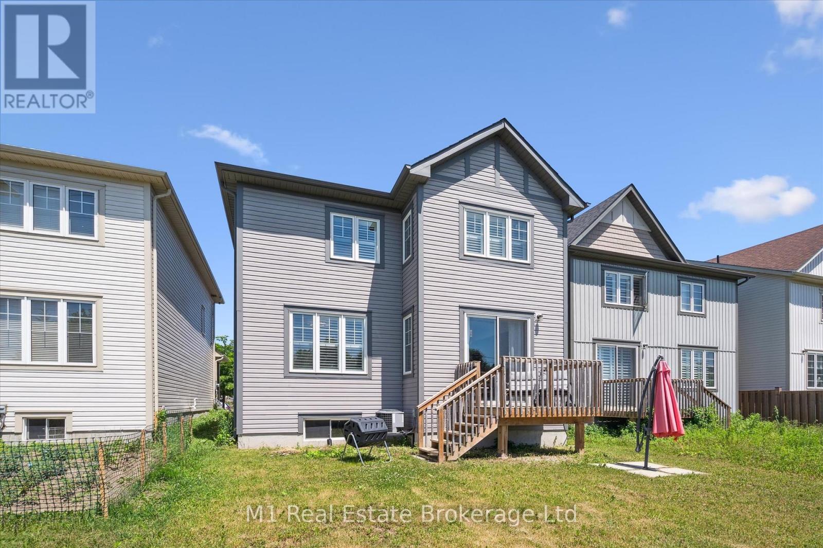 19 Findlay Way, Centre Wellington (Fergus), ON - Outdoor