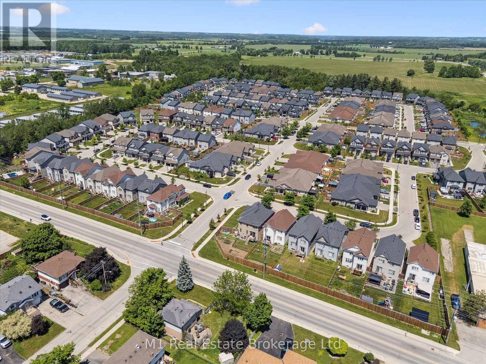 19 Findlay Way, Centre Wellington (Fergus), ON - Outdoor With View