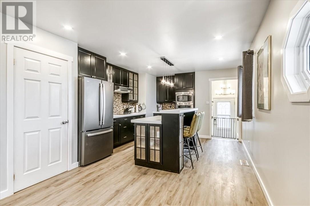 229 Catherine Street, Garson, ON - Indoor Photo Showing Kitchen