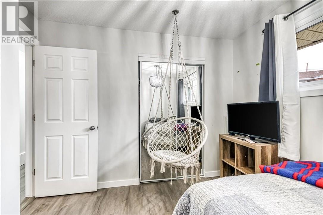 229 Catherine Street, Garson, ON - Indoor Photo Showing Bedroom