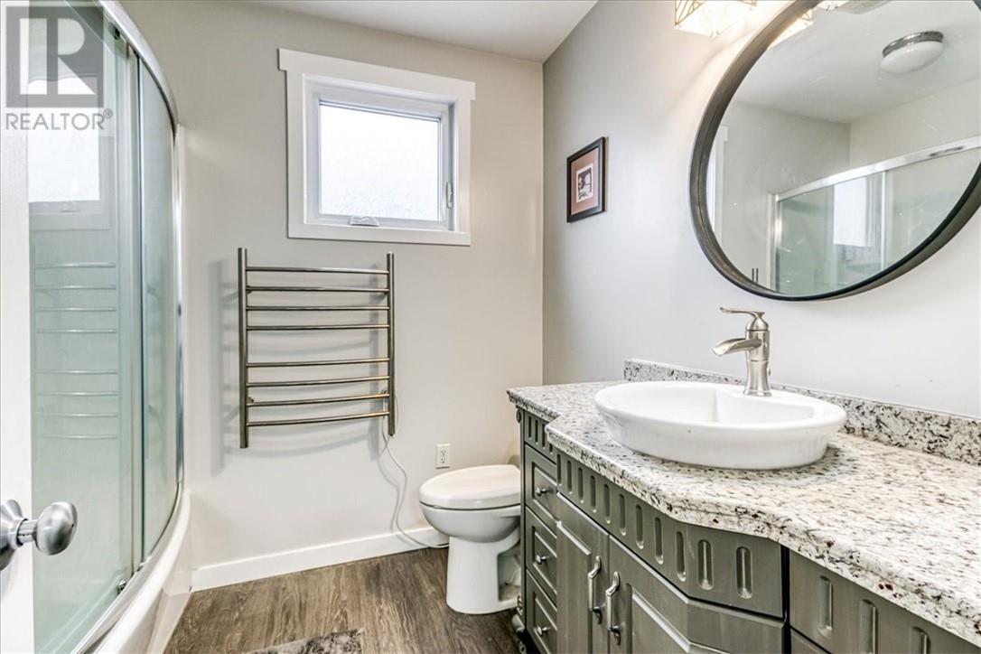 229 Catherine Street, Garson, ON - Indoor Photo Showing Bathroom