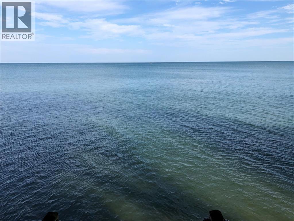 5325 Broadview Avenue, Lambton Shores, ON