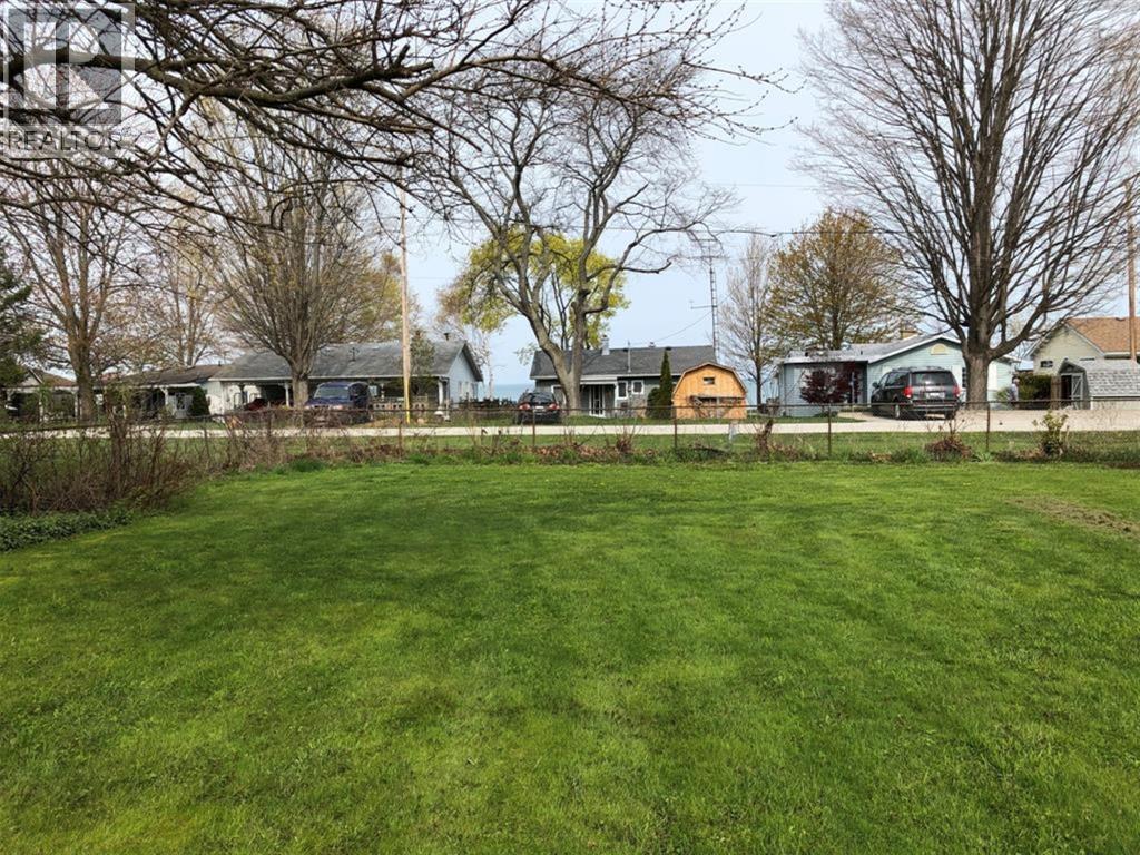 5325 Broadview Avenue, Lambton Shores, ON