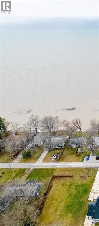 5325 Broadview Avenue, Lambton Shores, ON