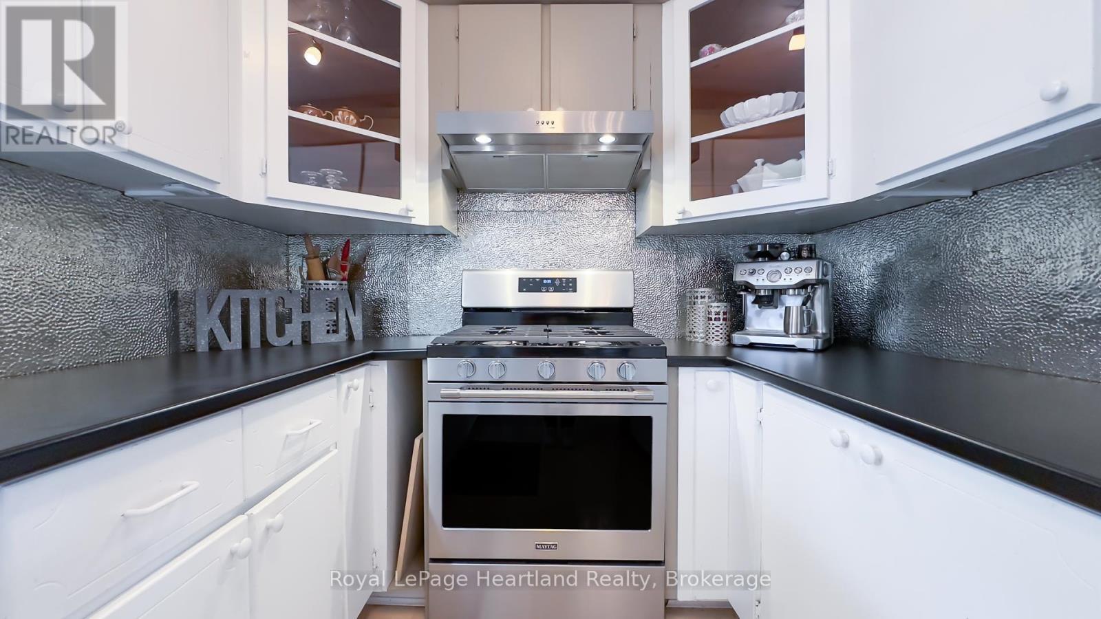 273 Hamilton Street, North Huron (Blyth), ON - Indoor Photo Showing Kitchen