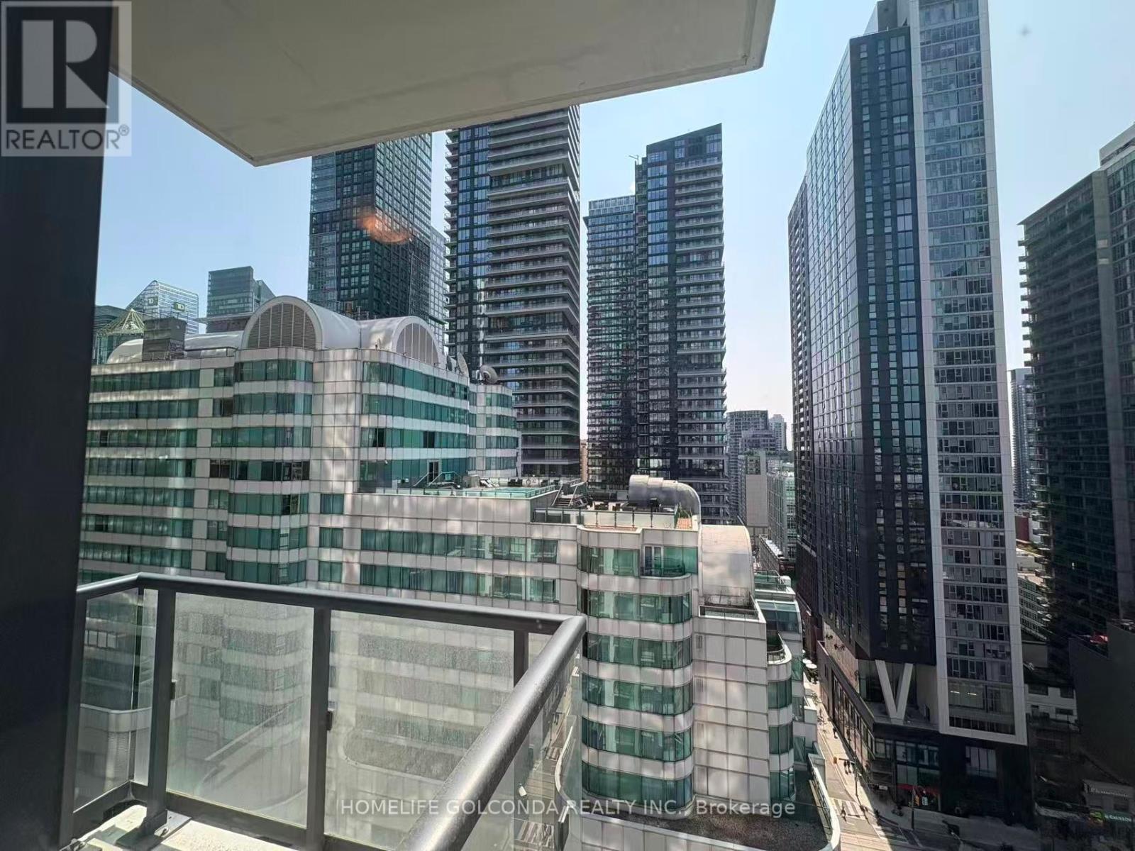 1902 - 87 Peter Street, Toronto, ON - Outdoor