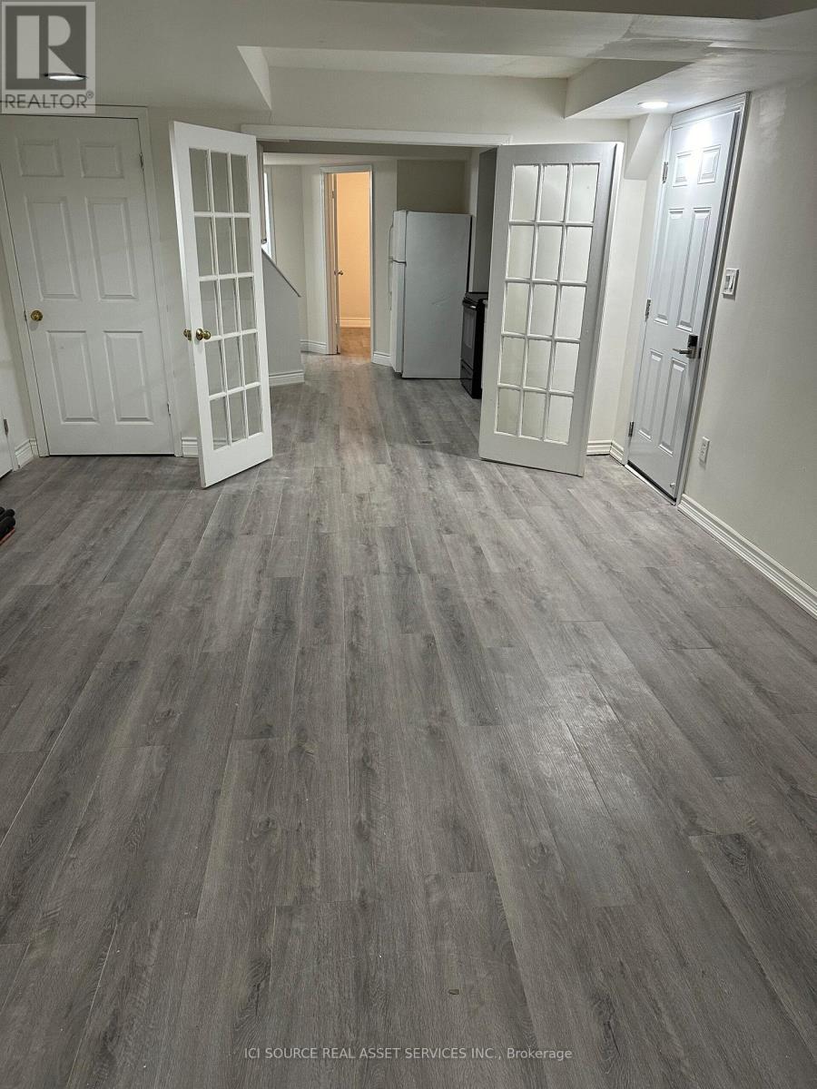 Lower - 155 Highland Crescent, Toronto, ON - Indoor Photo Showing Other Room