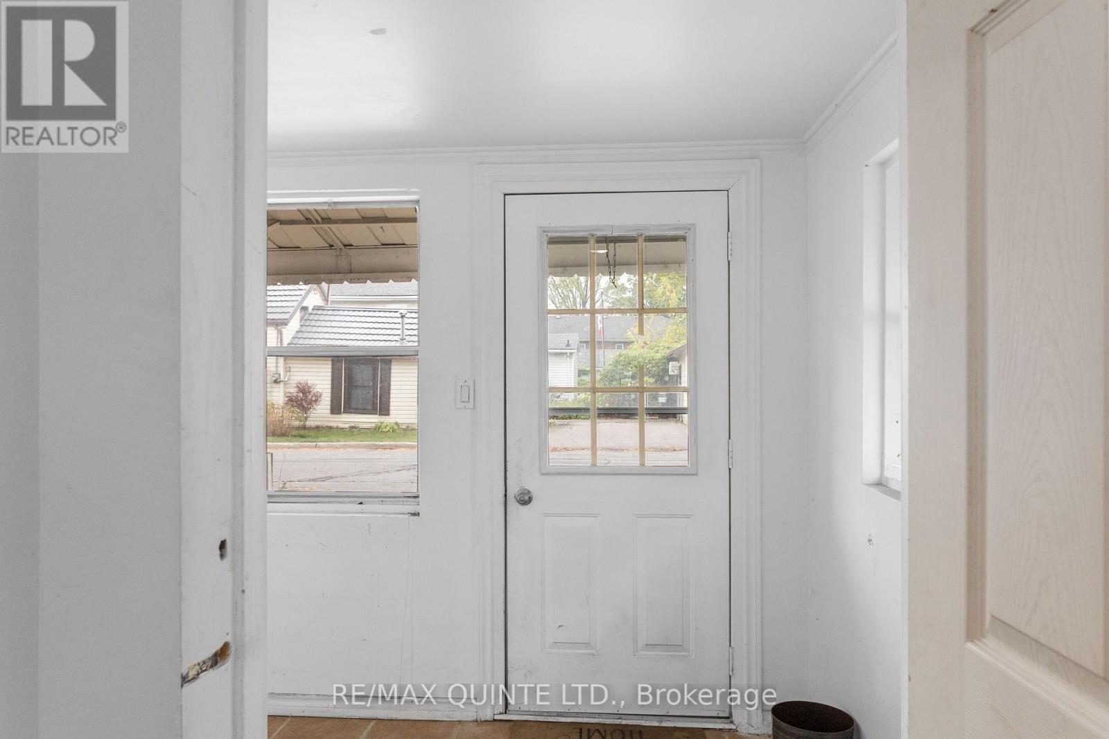 79 South Church Street, Belleville (Belleville Ward), ON - Indoor Photo Showing Other Room