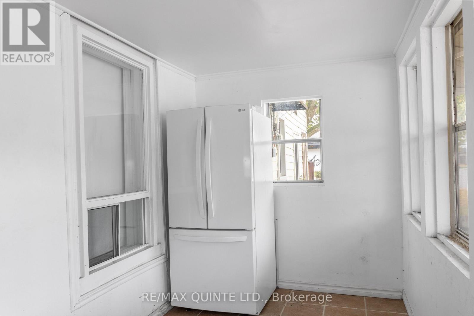 79 South Church Street, Belleville (Belleville Ward), ON - Indoor Photo Showing Other Room