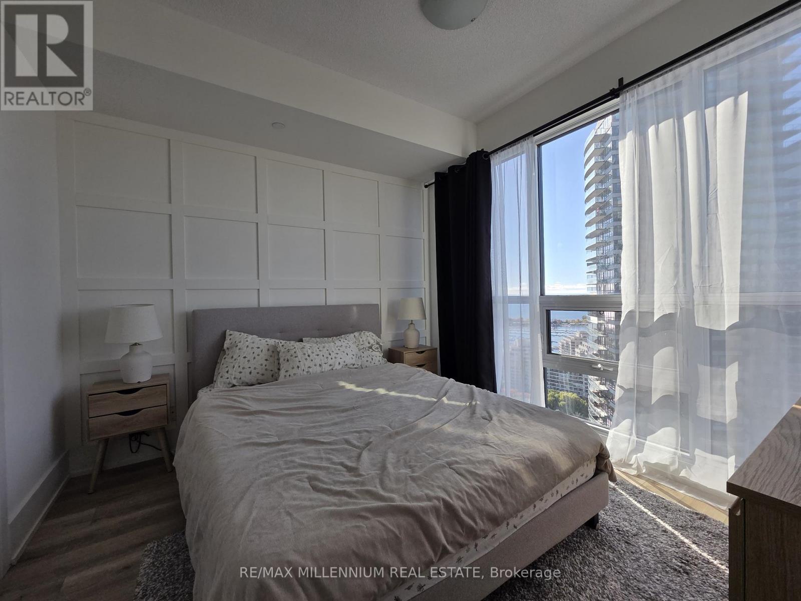 3106 - 2212 Lake Shore Boulevard W, Toronto, ON - Indoor Photo Showing Bedroom