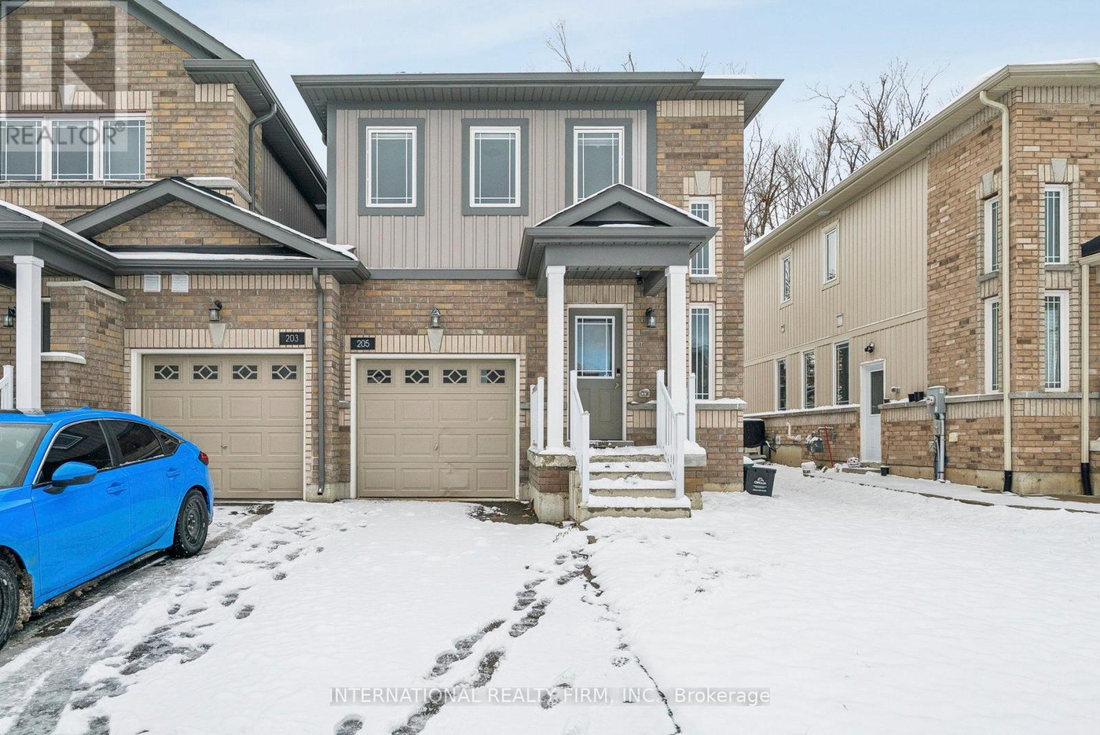 205 Diana Drive, Orillia, ON - Outdoor With Facade