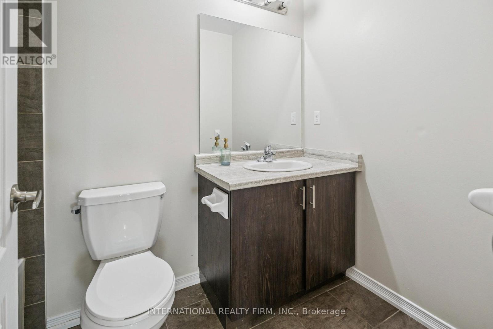 205 Diana Drive, Orillia, ON - Indoor Photo Showing Bathroom