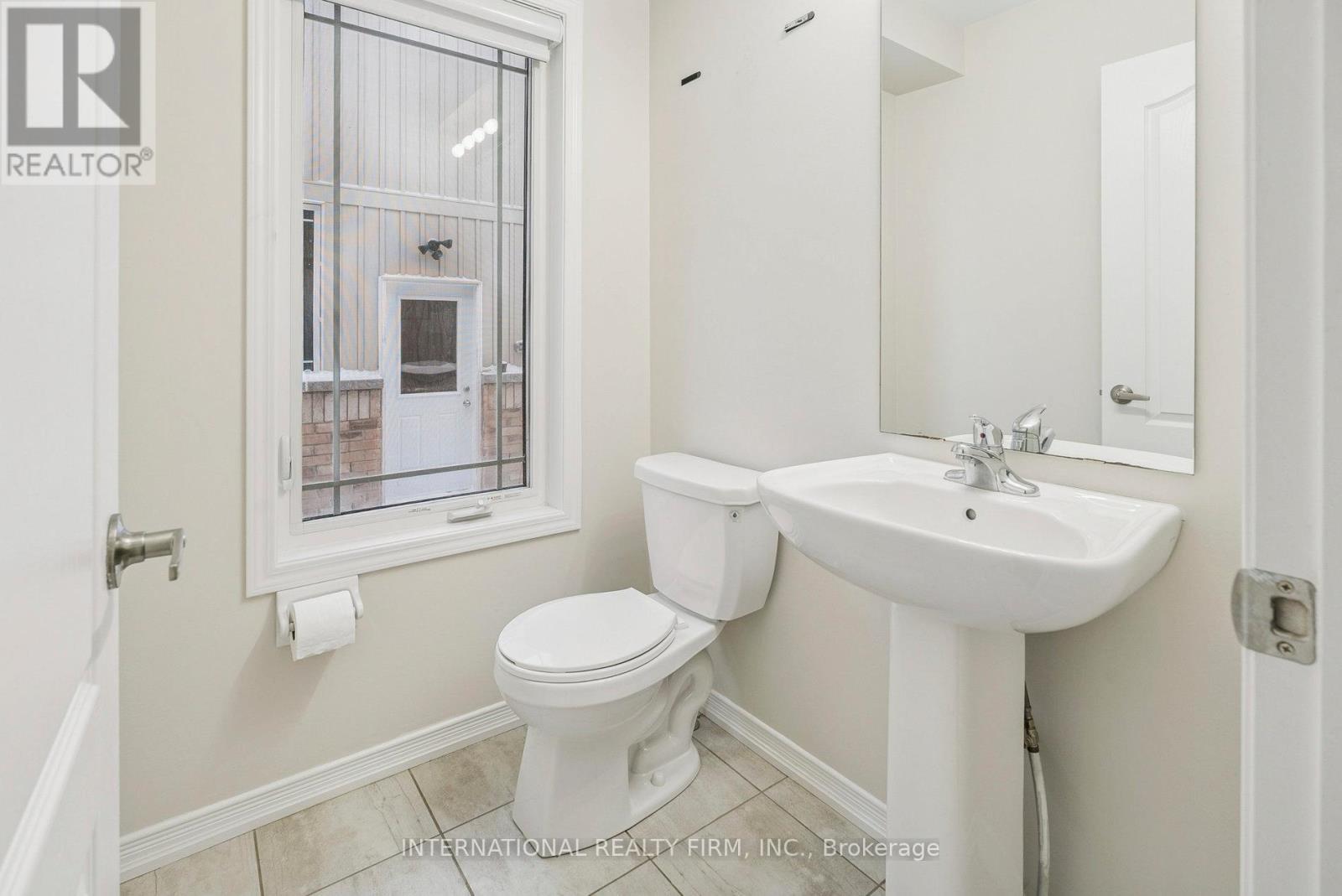 205 Diana Drive, Orillia, ON - Indoor Photo Showing Bathroom