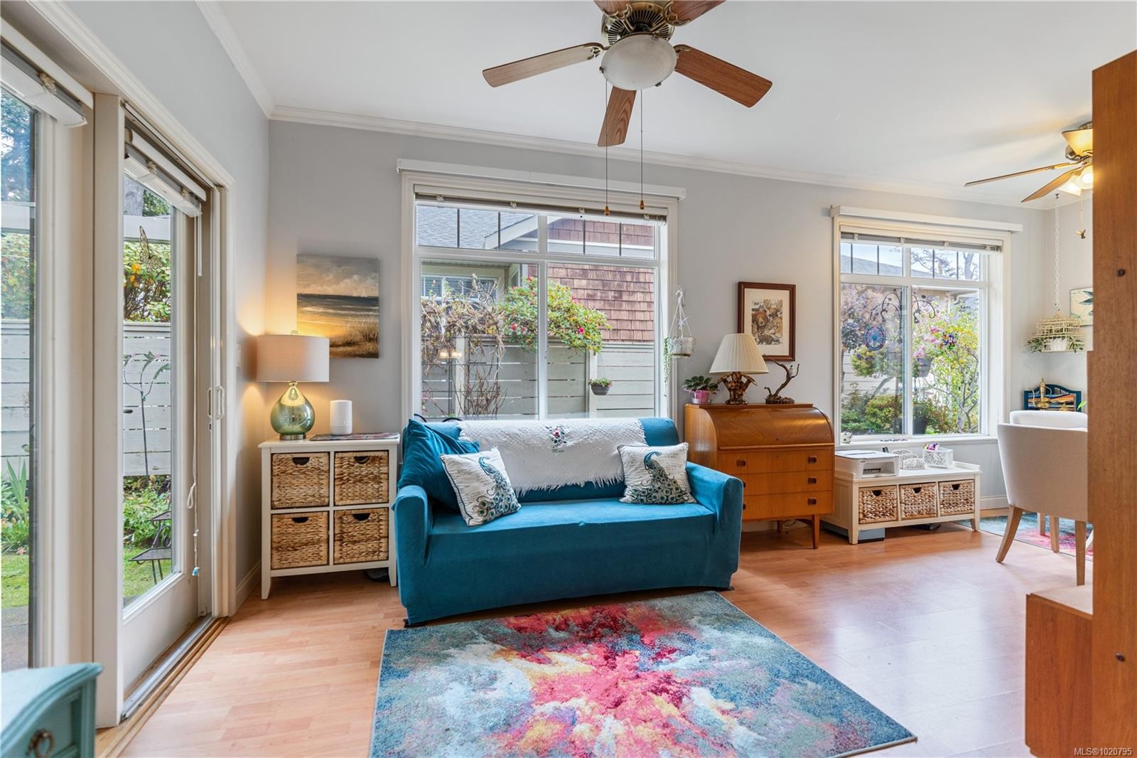 76-850 Parklands Dr, Esquimalt, BC