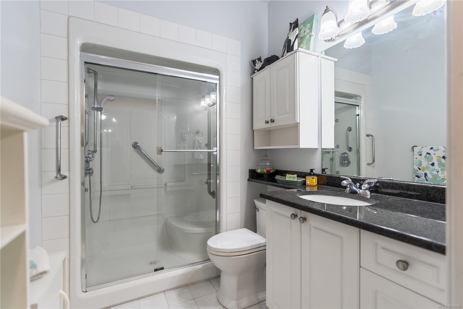 76-850 Parklands Dr, Esquimalt, BC