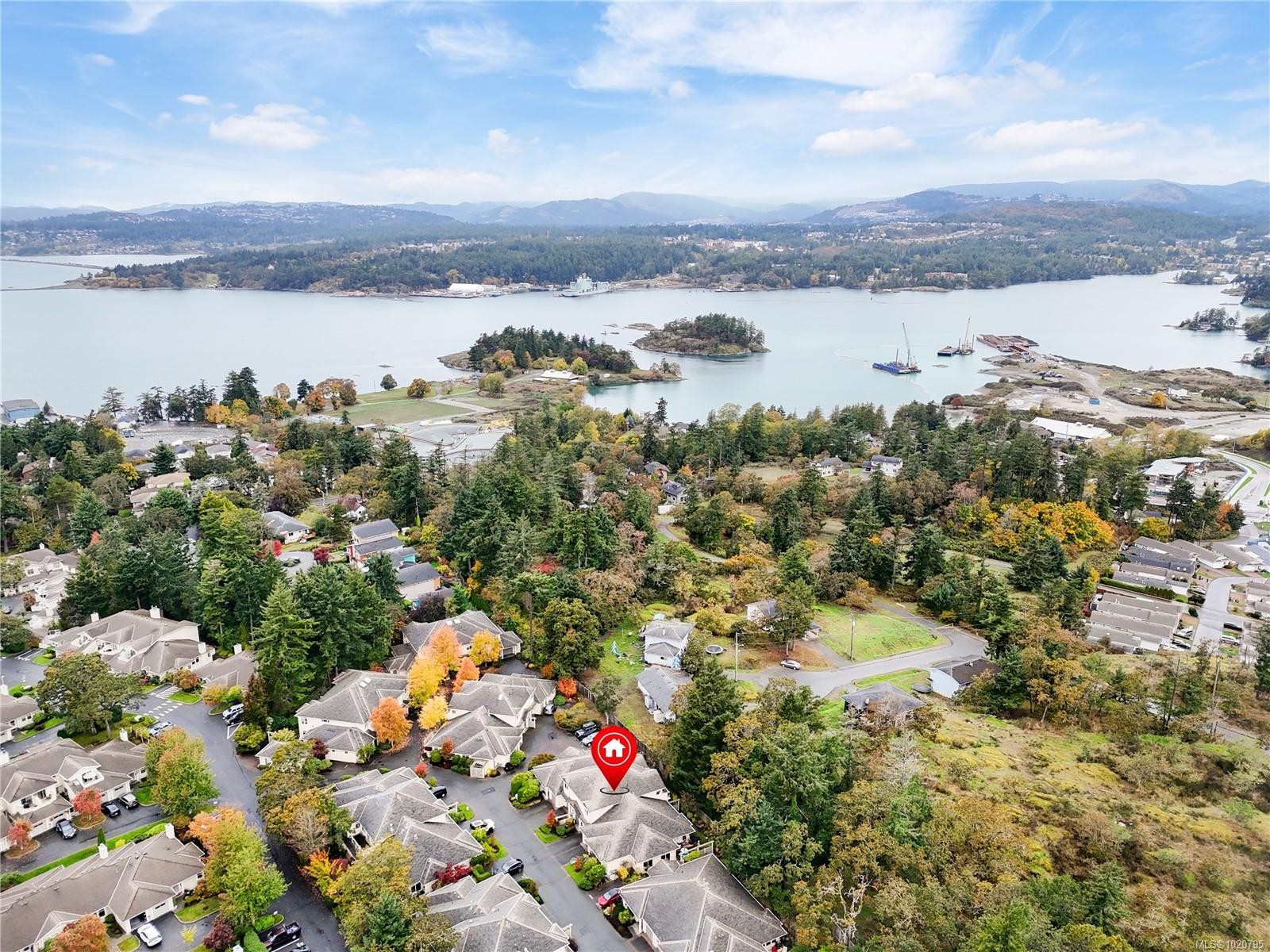 76-850 Parklands Dr, Esquimalt, BC