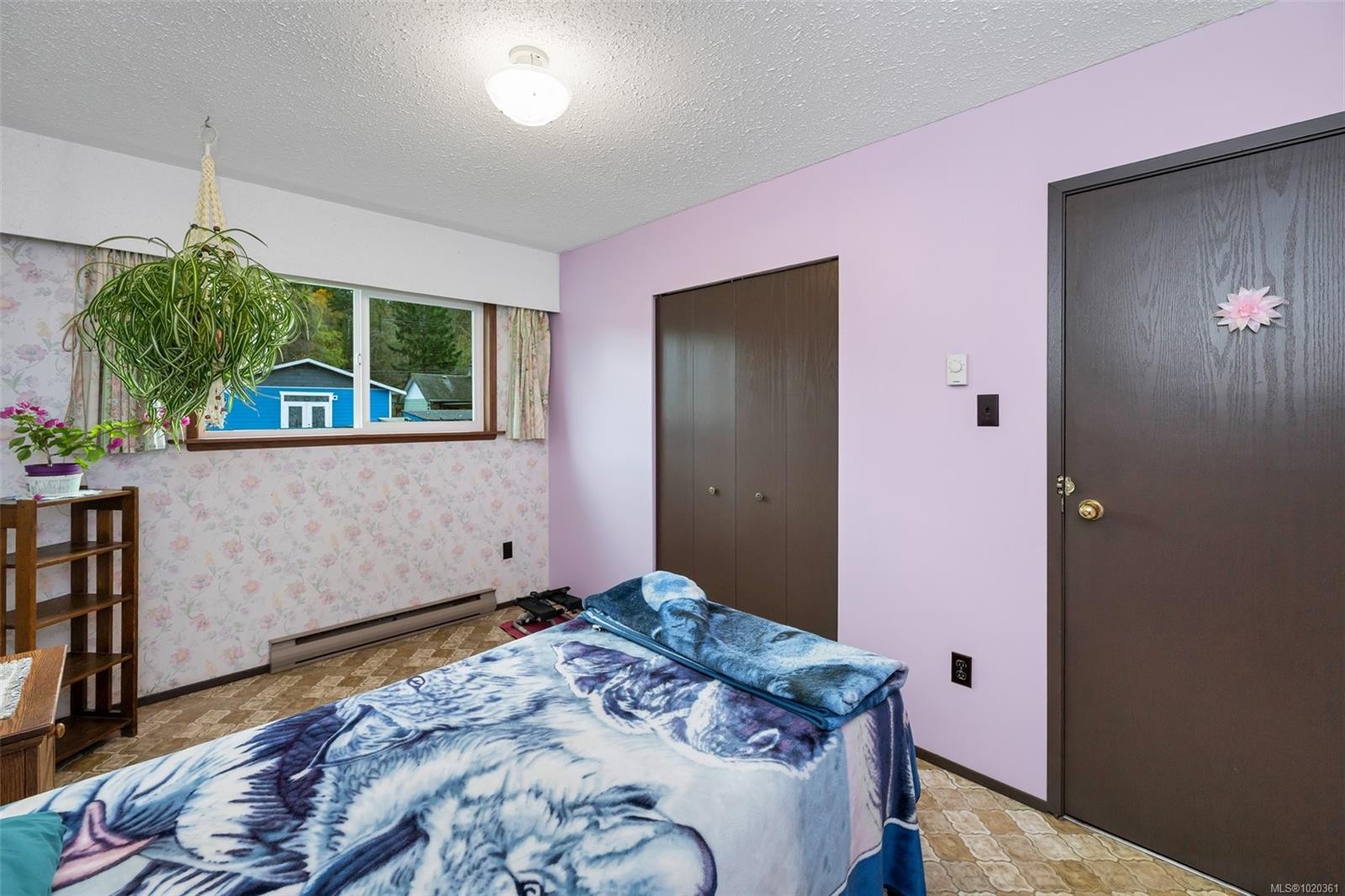 50 Cowichan Ave East, Lake Cowichan, BC