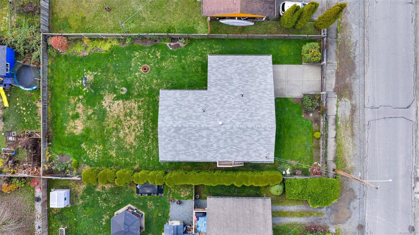 50 Cowichan Ave East, Lake Cowichan, BC