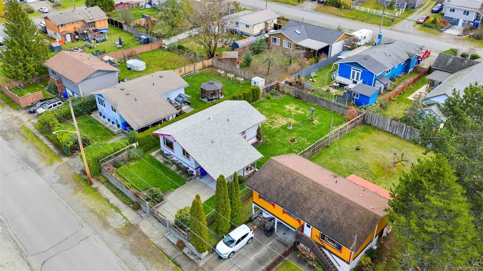 50 Cowichan Ave East, Lake Cowichan, BC