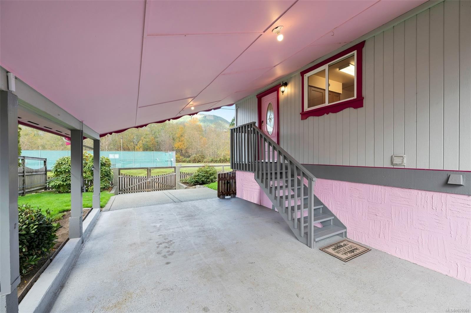 50 Cowichan Ave East, Lake Cowichan, BC